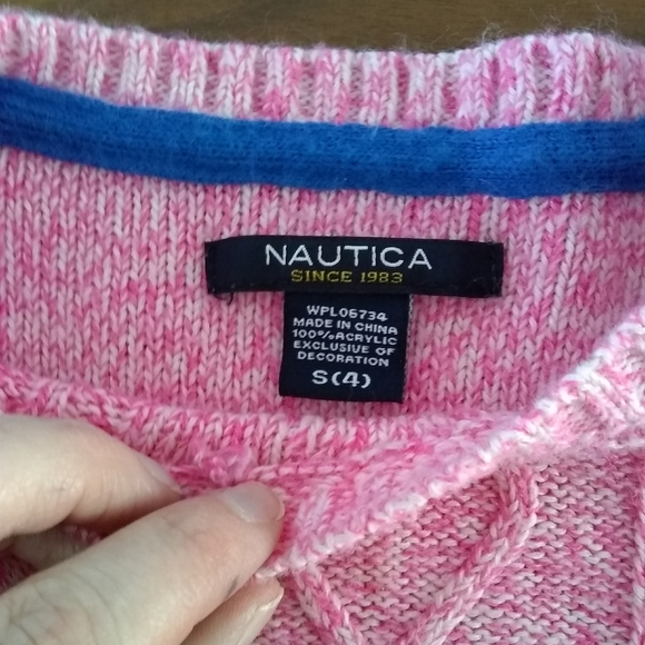 Sweaters - Picture 7 of 7